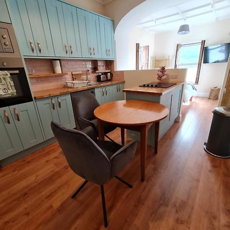 Kylemore House Boutique Apartments - Fishermans Perch Экстерьер фото